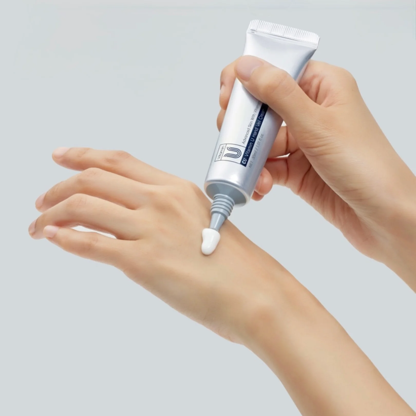CUSKIN dvigubos funkcijos rankų kremas su Vitaminu U, 30ml - Image 2